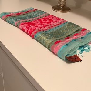 NWOT Missoni Scarf